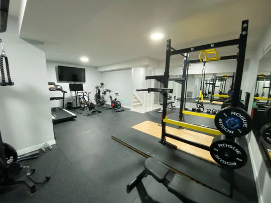 Heavy-Duty Rubber Gym Flooring Rolls – Built for Tough Commercial Use