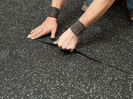 Rubber gym flooring roll 10mm in functional training area — free UK delivery same-day dispatch