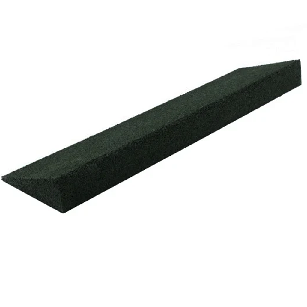 30mm rubber gym tiles in hotel gym free weight zone — EN 13893 certified commercial grade